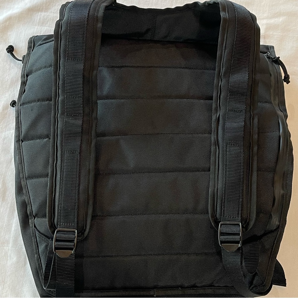 Levi’s Rolltop Commuter Backpack - image 8